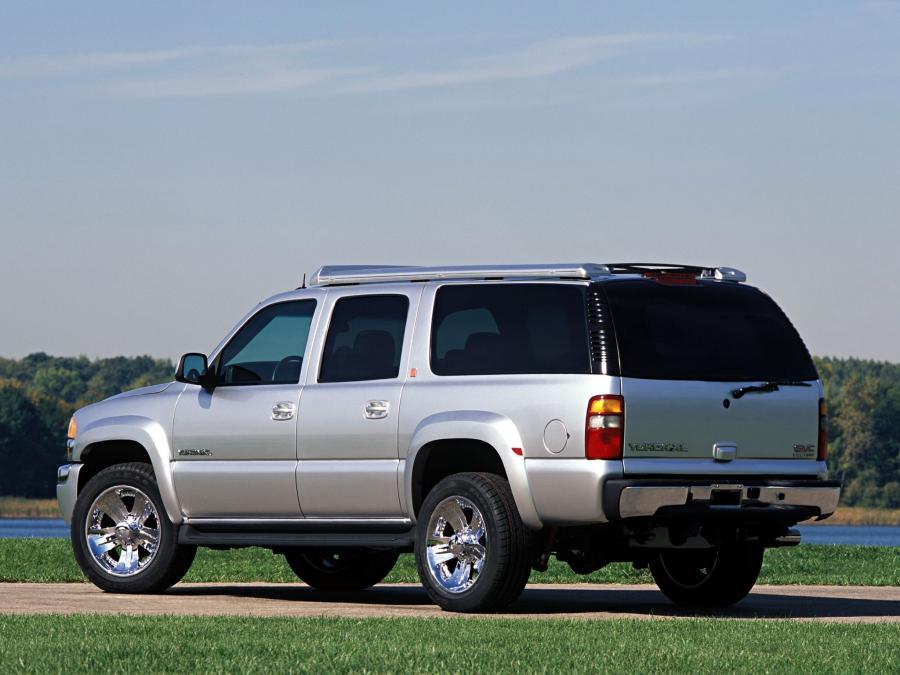  GMC Yukon XL OutDoor Living Pro Concept 2004 года  (фото 4 из 4)